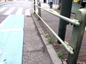 ガードレール